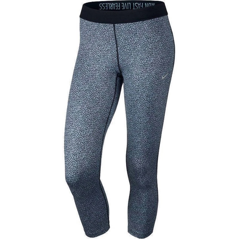 Nike dri fit women’s relay fitted capri crop leggings
